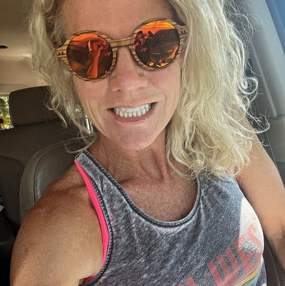 Very Cool Wooden Sunglasses! Streetfrogs.com